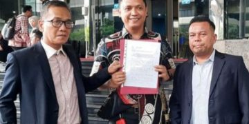 Ronny Talapessy kuasa hukum Hasto Kristiyanto (instagram @pdiperjuangan)