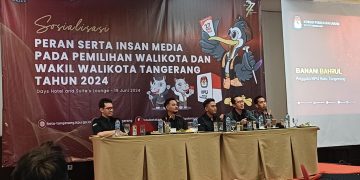 Komisioner KPU Kota Tangerang memaparkan Tahapan PILKADA Kepada Awak Media