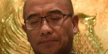 Hasyim Asy'ari usai dipecat beri keterangan pers (instagram @palembangterkini.official)