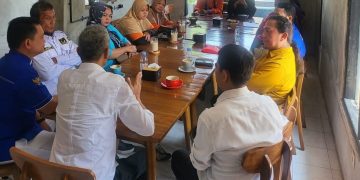 Pertemuan tim Bacabup Lebak Hasbi Jayabaya dengan pengurus parpol nonparlemen.(ist)