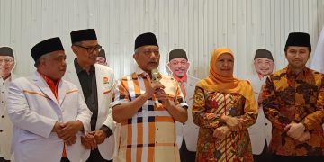 Presiden PKS, Ahmad Syaikhu saat konferensi pers di kantor DPP PKS, Jakarta Selatan, pada Kamis (18/07/2024). (Ilham F/Suaranusantara)