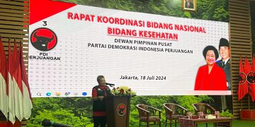 Ribka Tjiptaning Launching Forum Kedaulatan Kesehatan