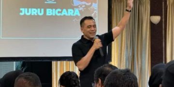 Juru Bicara PDI Perjuangan Chico Hakim bicara soal putusan MK terbaru (Instagram @chicohakim)