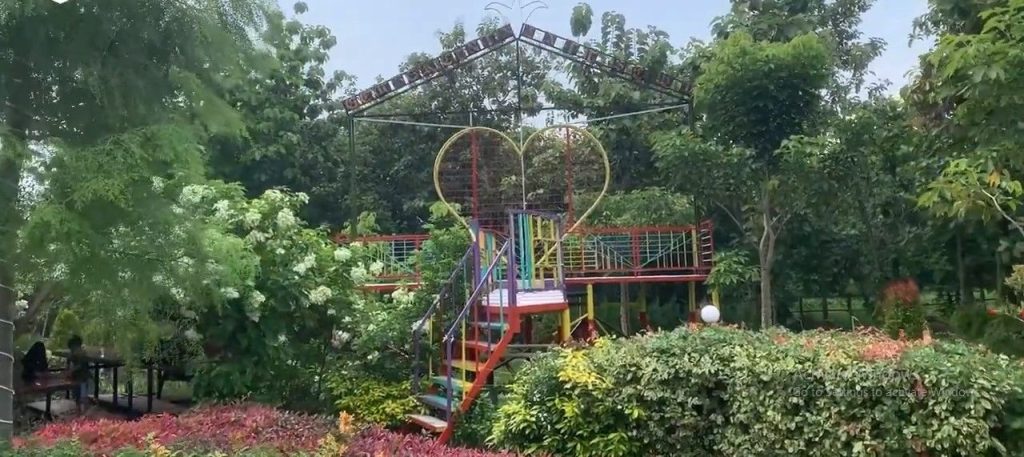 Jati Sewu Gresik
