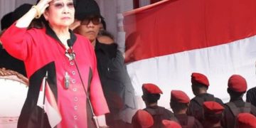 Megawati saat memimpin upacara HUT ke 79 RI pada 17 Agustus 2024 di Sekolah Partai Lenteng Agung, Jakarta Selatan (instagram @pdiperjuangan)