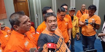 Presiden Partai Buruh, Said Iqbal saat diwawancarai di Jakarta Pusat, pada Jum'at (23/8/2024). (Ilham F/Suaranusantara)