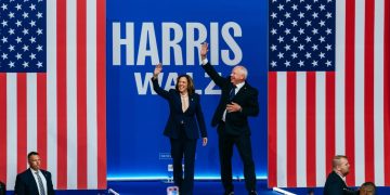 Kamala Harris Resmi Pilih Tim Walz sebagai Wakilnya di Pilpres AS 2024