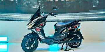 Fox-R Limited Edition, Kolaborasi Istimewa Polytron dengan Darbotz