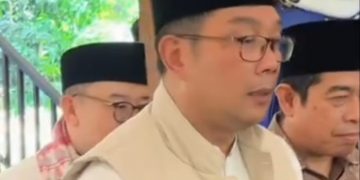Ridwan Kamil saat berkeliling Jakarta mempelajari tentang Jakarta mulai dari kuliner hingga terjun ke masyarakat langsung (instagram @ridwankamil)