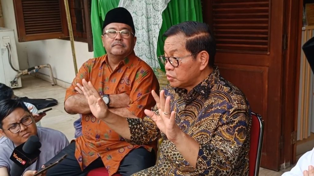 Cagub DKI Jakarta, Pramono Anung saat diwawancarai di Museum MH Thamrin, Jakarta Pusat, pada Selasa (3/9/2024). (Ilham F/Suaranusantara).