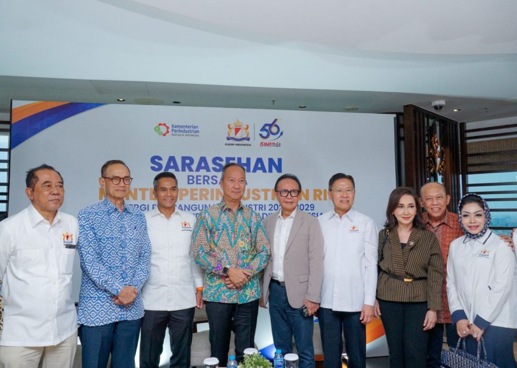 Menperin Agus Gumiwang Kartasasmita terima kunjungan KADIN