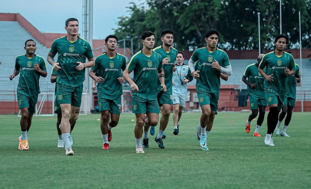 persebaya vs Dewa United
