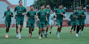 persebaya vs Dewa United
