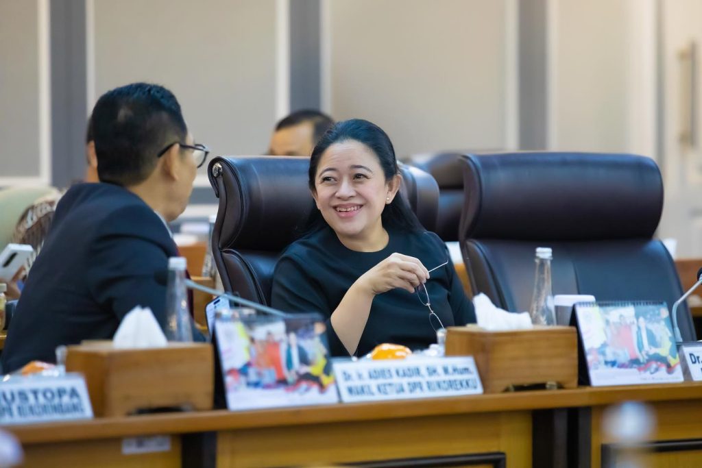 Puan Maharani saat Rapat Pimpinan dan Rapat Konsultasi pertama pasca pelantikan (Dok FB/ Puan Maharani)