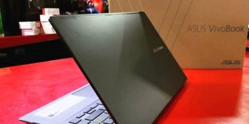 ASUS Menggebrak Pasar Laptop Indonesia dengan Vivobook S 14 OLED: Desain Tipis, Layar Memukau, dan Performa Handal