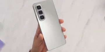 Infinix Hot 50 (YouTube @GadgetIn)