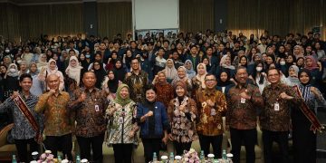 OJK mengajar di Universitas Brawijaya, Malang (dok suaranusantara.com)
