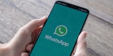 Aplikasi Whatsapp dapat blokir otomatis nomor asing tak dikenal yang masuk (instagram @storyrakyat_)