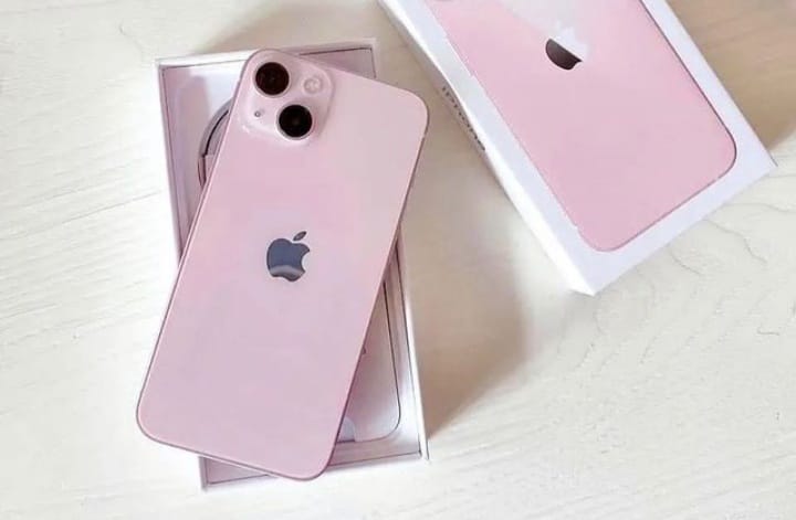 iPhone 13 harganya turun dari Rp.14 jutaan ke Rp.8 jutaan (instagram @sos_gsm_)
