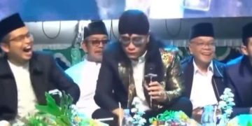 Momen Gus Miftah saat pengajian usai mengolok-olok bapak penjual es teh (instagram @amazingmalang)