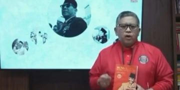 Sekjen PDI Perjuangan Hasto Kristiyanto saat memberikan pernyataan perdana usai ditetapkan sebagai tersangka (Instagram @ctd.insider)