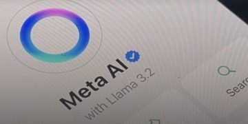 Meta AI telah hadir di aplikasi perpesanan instant Whatsapp (instagram @uiuxindo)