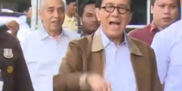 Yasonna Laoly saat tiba di gedung KPK pagi tadi Rabu 18 Desember 2024 (instagram @lensaindonesiartv)