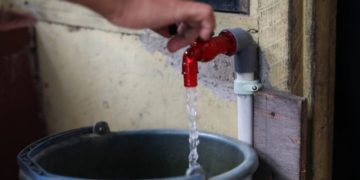 38 Tahun Beli Air Gerobak, Kini Warga Kebon Kosong Bisa Nikmati Layanan Air PAM