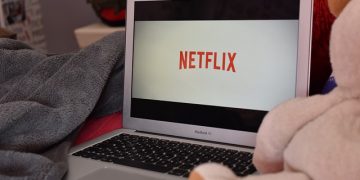 7 Rekomendasi Film Terbaik di Netflix yang Wajib Ditonton