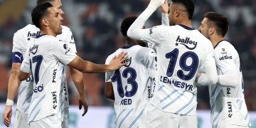 Fenerbahce vs Lyon