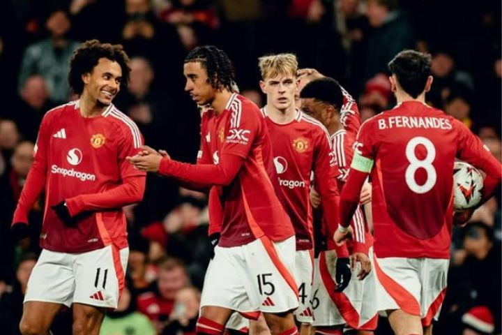 Manchester United menang 2-1 atas Rangers pada matchday 7 fase liga Liga Europa 2024-2025