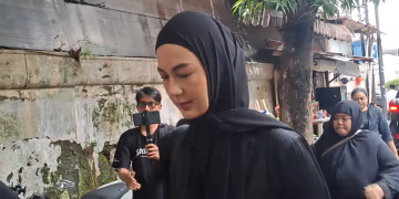 Paula Verhoeven resmi bercerai dari Baim Wong.Paula tidak berhak dapat nafkah iddah