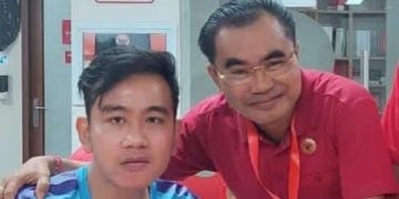 Wakil Bupati (Wabup) Tabanan Edi Wirawan dan Gibran Rakabuming Raka (Dok Istimewa)