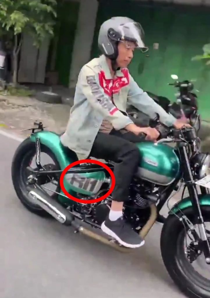 Jokowi touring pakai motor bertulis "RI" (Dok Istimewa).
