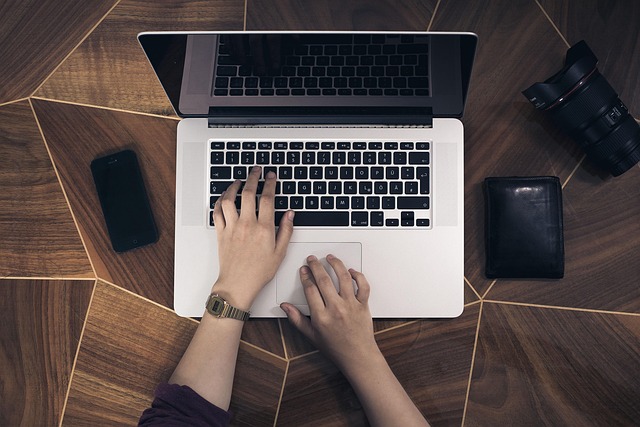 3 Laptop Terbaik untuk Produser Musik: Dell XPS 17, Acer Swift Go 14, dan Microsoft Surface Pro 9