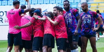 Arema FC vs PSIS Semarang