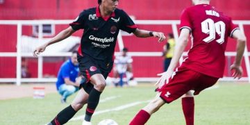 Arema ditahan imbang 1-1 PSM Makassar pada laga pekan ke-22 BRI Liga 1 2024-2025