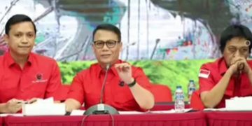 Ahmad Basarah dalam konferensi persnya soal hubungan Megawati dan Prabowo (instagram @pdiperjuangan)