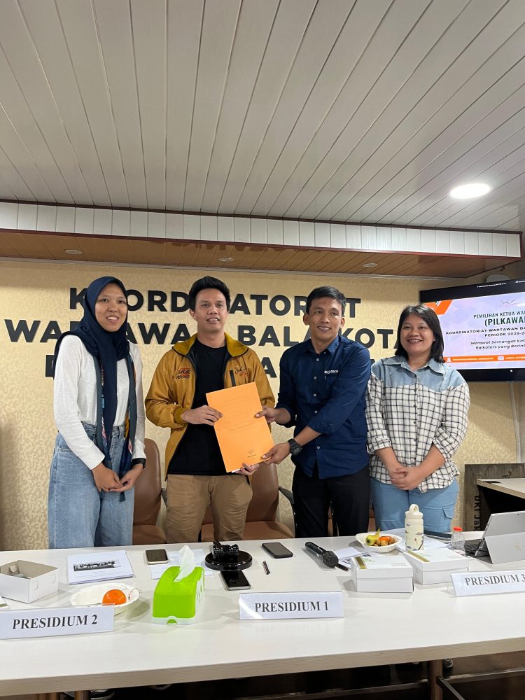 Sammy Edward Watimena terpilih kembali menjadi koordinator wartawan di Balai Kota Jakarta (Dok ist)