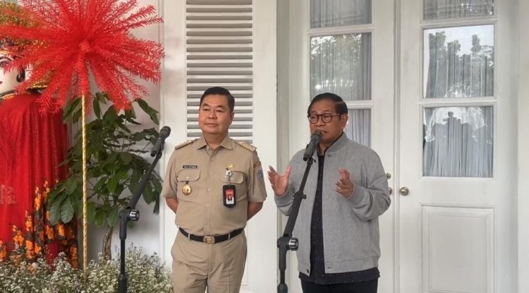 Pramono Anung kunjungi Balai Kota, Selasa 4/2 25