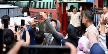 Prabowo Subianto saat tinjau program MBG di SDN Kedung Jaya 1 Bogor