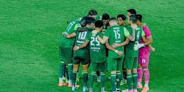Persebaya Surabaya vs Persib Bandung