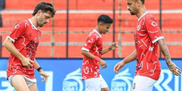 Semen Padang vs PSBS Biak