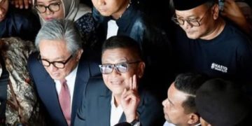 Sekjen PDI Perjuangan Hasto Kristiyanto saat hadiri sidang mendengar jawaban dari KPK atas eksepsi yang diajukan Kamis 27 Maret 2025 (instagram @genbanteng)