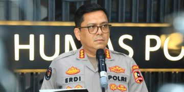 Mabes Polri Gelar Salat Ghaib Usai Tiga Anggotanya Gugur saat Bertugas di Lampung
