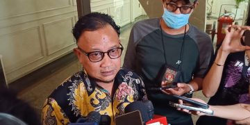 Komisioner Kompolnas, Chairul Anam saat diwawancarai di Gedung TNCC Mabes Polri, Jakarta, Senin (17/3/2025). (Ilham F/Suaranusantara).
