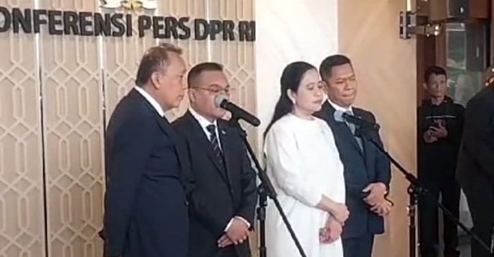 Konferensi Pers pimpinan DPR Ketua Puan Maharani dan Wakil Ketua Sufmi Dasco Ahmad soal revisi UU TNI