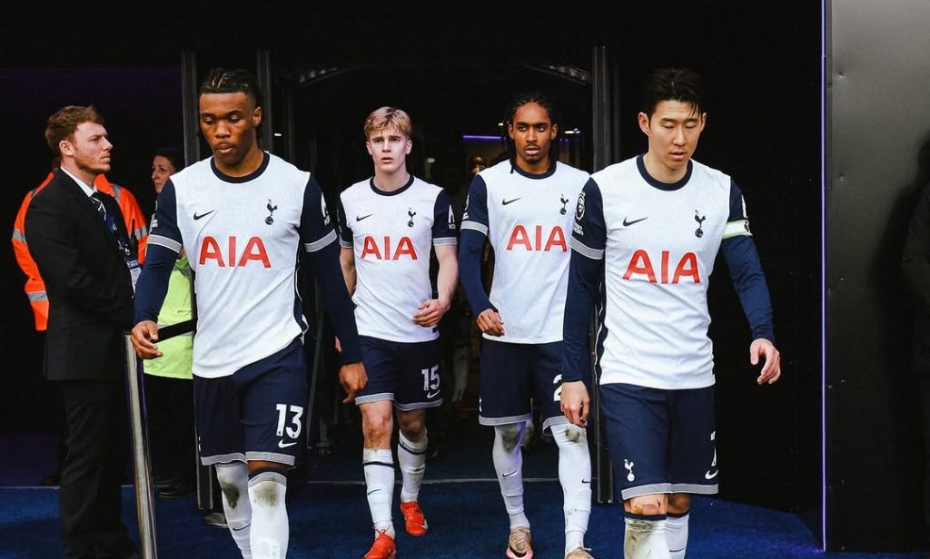 AZ Alkmaar vs Tottenham Hotspur