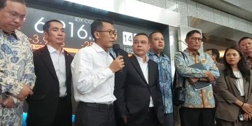 IHSG Anjlok, Pimpinan DPR Datangi Kantor BEI untuk Tenangkan Investor