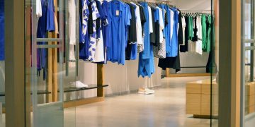 Tren Baju Lebaran 2025: Tunik yang Stylish dan Nyaman